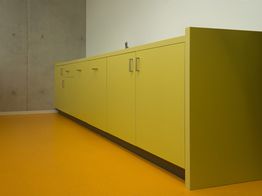 Objekteinrichtungen von Konradi Möbelbau