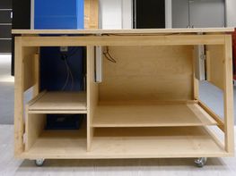 Ladeneinrichtungen von Konradi Möbelbau