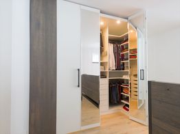 Referenz Konradi Möbelbau & Ladeneinrichtungen Ankleide