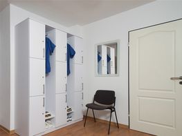 Referenz Konradi Möbelbau & Ladeneinrichtungen Praxiseinrichtungen