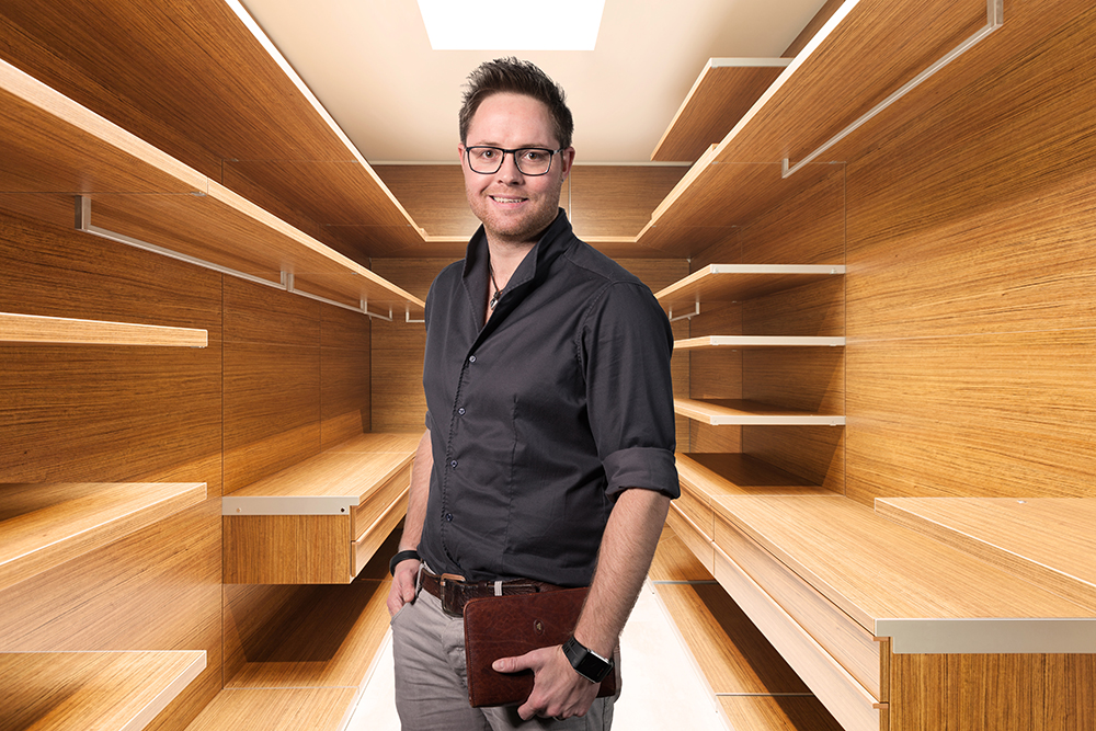 Marius Konradi - Konradi Ladenbau
